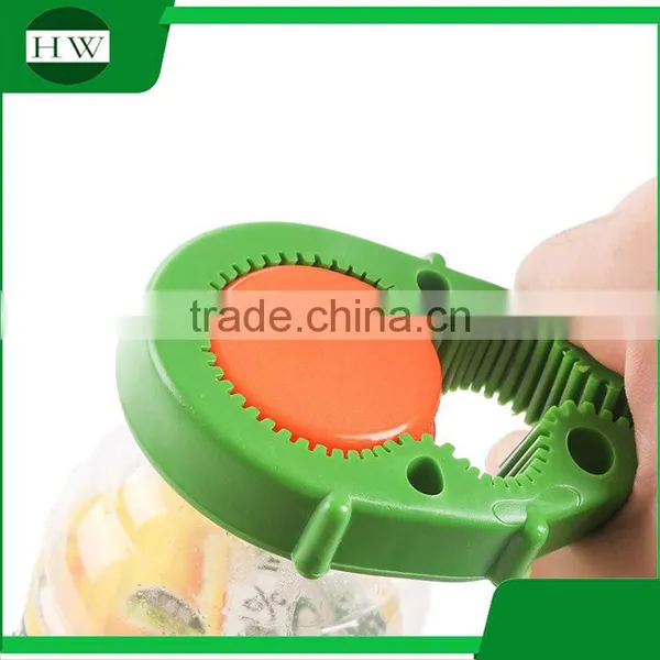 Kitchen Accessories Multifunction 4 In1 Gourd Shape Plastic Tin Can Beer Bottle Opener photo-2
