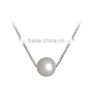 White Pearl Pendant Necklace photo-4