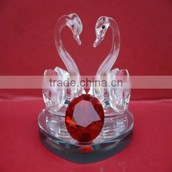 Clear Twin Swans With the Clear Crystal Stone photo-2