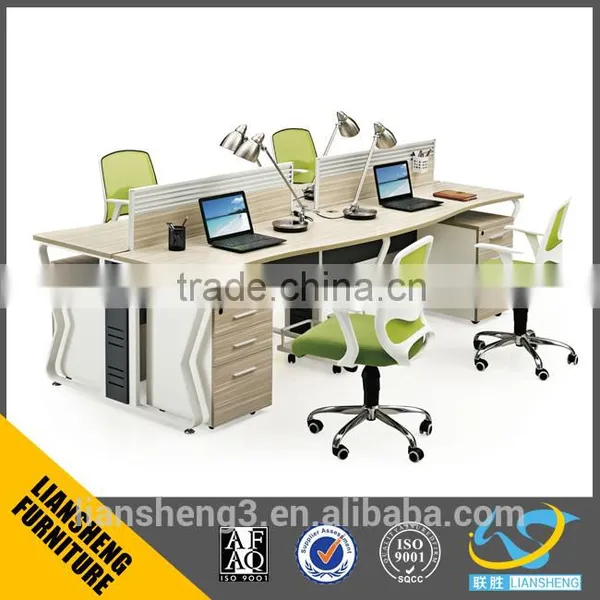 Fashion Style 4 Seat Aluminiium Glass Partition Office Workstation Office Computer Table Design With 3D Pedestal