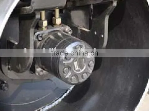 YL51C CE Certificate New Types Ride-On Hydraulic Double Drums Road Roller With Honda Engine photo-3
