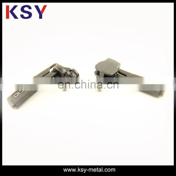 Hot Sell Key Locking Zipper Sliders for Bags photo-2