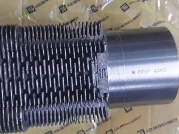 China Supplier Deutz BFL913 Engine Parts Cylinder Liner 04231519 for Deutz BFL913/914 Series Engine photo-3
