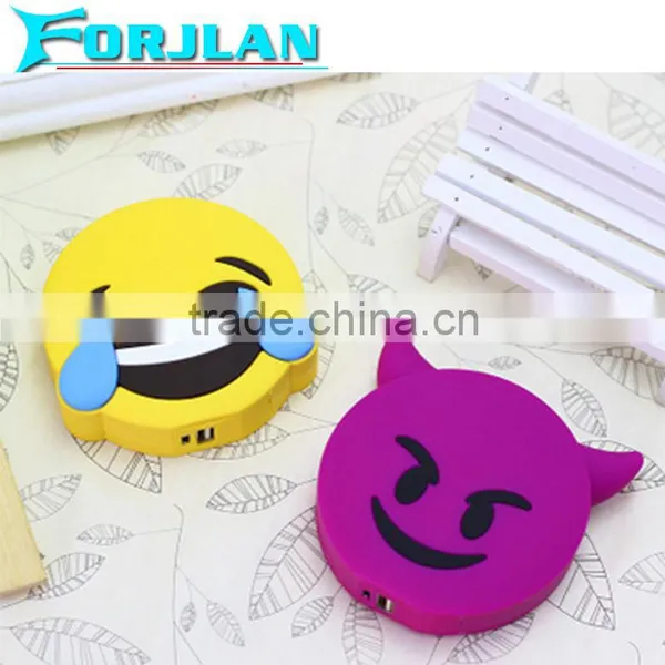 New Hot Selling Face Power Bank 2600mah Lovery Carton Power Bank photo-3