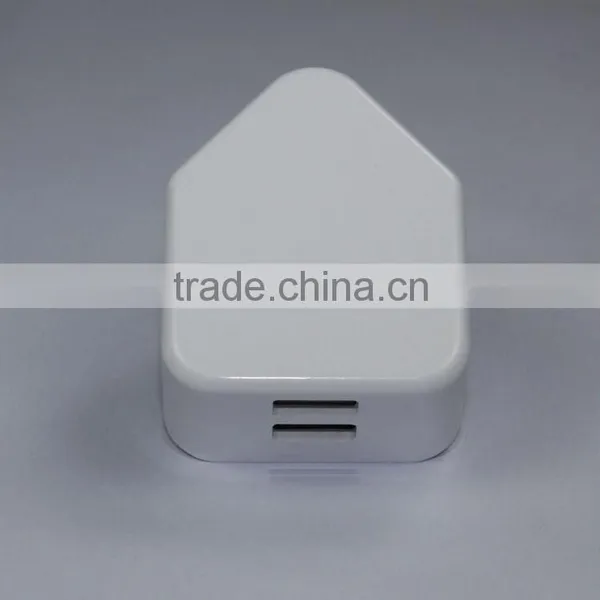 CE,ROHS,REACH Approved portable UK wall charger, ODM/OEM quick deliver power sockets with smart IC