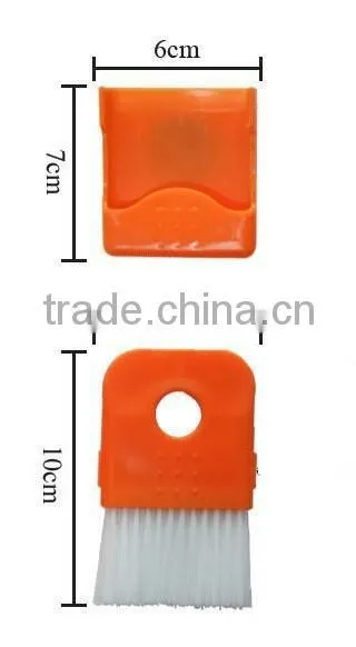 Plastic Mini Microwave Magnetic Brush photo-6