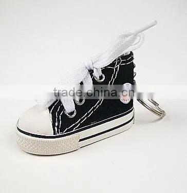Wholesale 2016 Mini Shoe Keychains/Custom Shoes Keychains Wiht Logo Printing photo-2