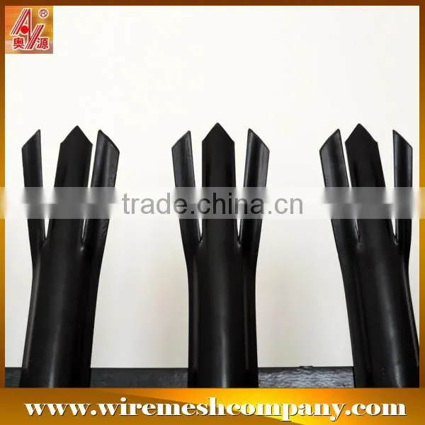 Direct Factory China Made Galvanized Palisade Fencing photo-2