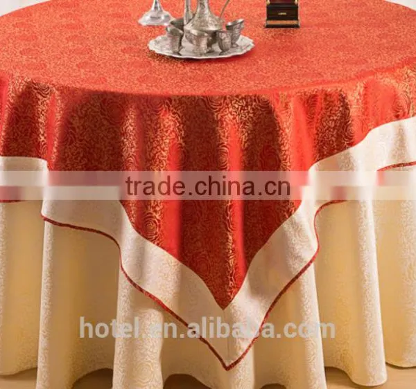New Woven Table Cloth With Polyester Fabric