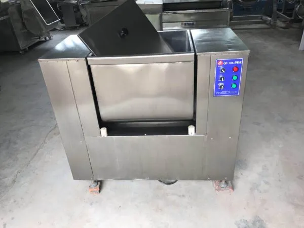 Vacuum Single Shaft 25 Pound Meat Mixer photo-2