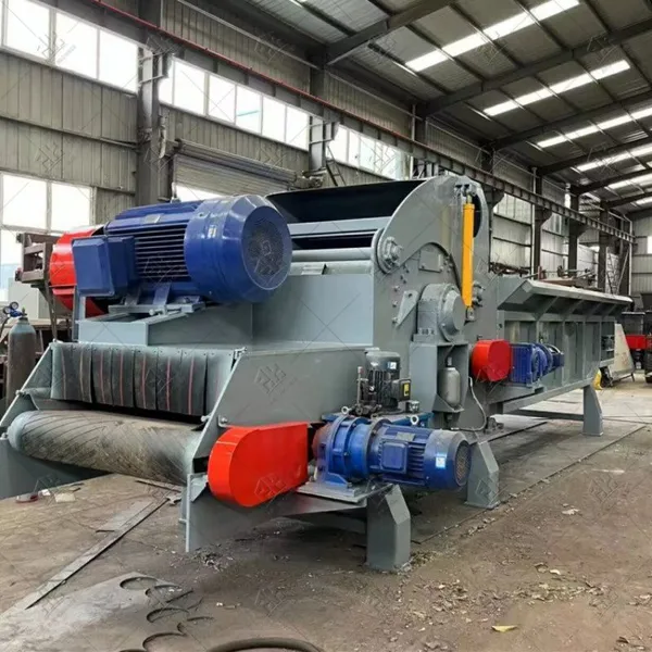 CE Certified Industrial Wood Chipper With 15-Inch Cutting Capacity and Hydraulic Feed photo-5