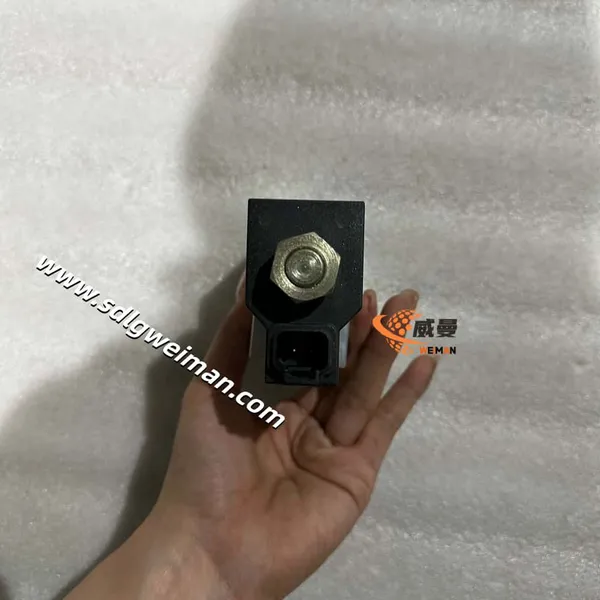 Hyundai Excavator Parts Genuine 3106-91220 Valve-Solenoid for R210LC7 photo-2