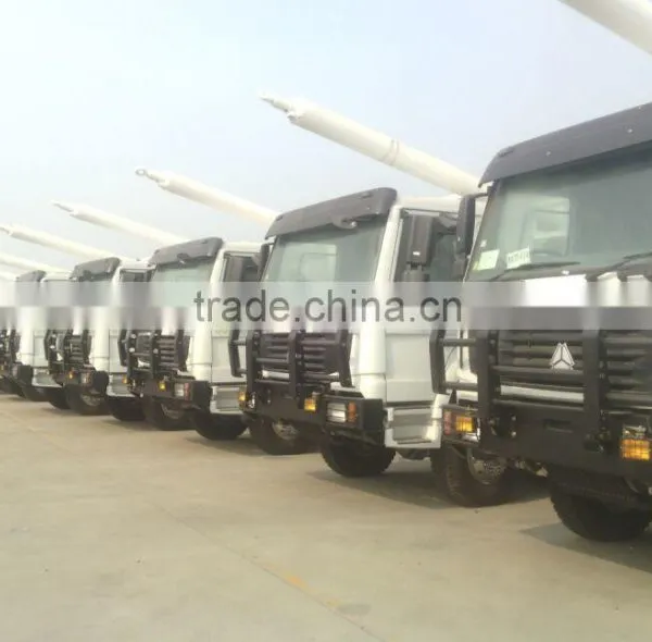 Special Truck SINOTRUK Howo Log Carrier Truck for Sale / Truck With Log Loader