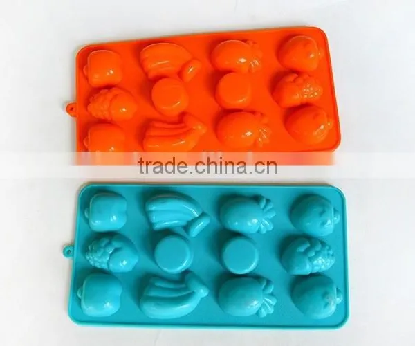 YangJiang Factory Manufacture Food Grade Different Shape Silicone Chocolate Mold photo-3
