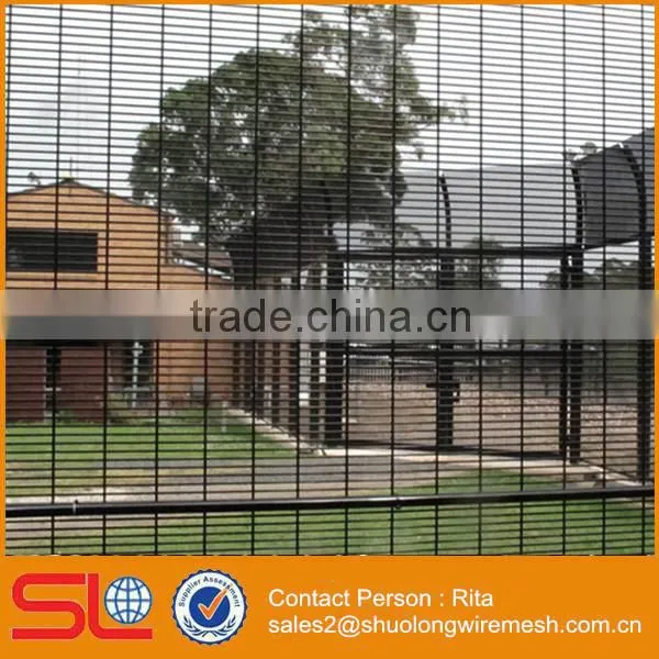Anti-climb Weld Mesh Fence photo-6