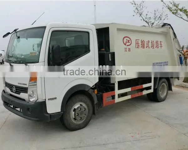 Nissan Compression-type Garbage Trucks For Sale photo-2