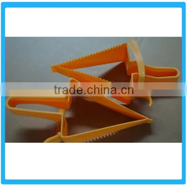 Portable Hot Sales Plastic Cut Cake photo-3