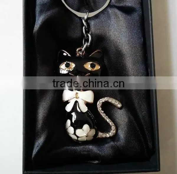 Wholesale Jewelled Pussy Cat Design Metal Alloy Key Chain photo-2