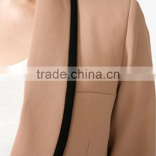 Padded Contrast Trimmed Blazer photo-5