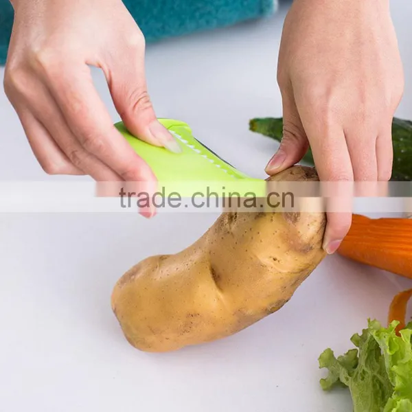 3 In 1 Vegetable Peeler Cutter Potato Peeler Vegetable Fruit Turnip Slicer Cutter Bottle Opener With Cleaning Brush KC1349 photo-5