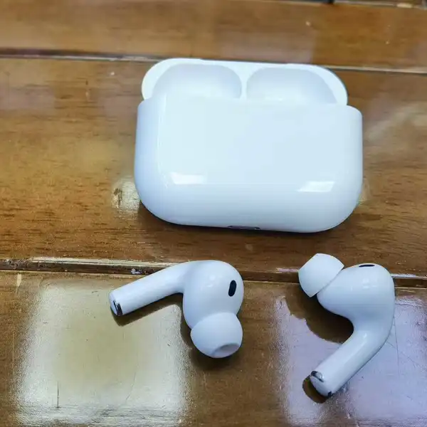 2023 Latest Brand New Airpods Pro 2 Original Brand New photo-4