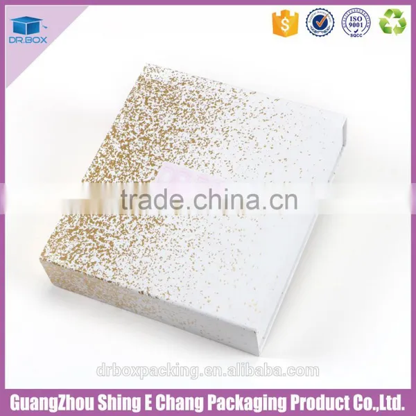 Gold Foil Hot Stamping and Embossing Printed Cosmetic Box for Mini Bottle photo-3