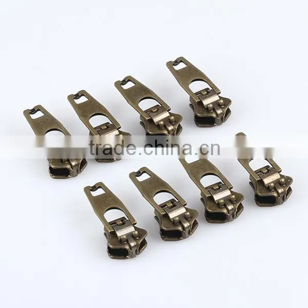 Antique Brass Color #4.5YG Slider and Spring Lock Slider photo-6