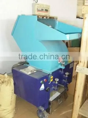 Crusher as plastic recycling machine