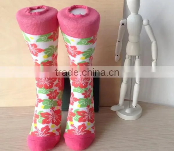 HaiNing Sock Factory 200 Needles Halloween All Over Flower Pattern Stock Women Pink Cotton Socks photo-2