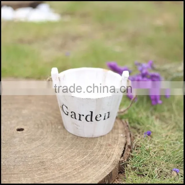 Round Shape White Wooden Basket