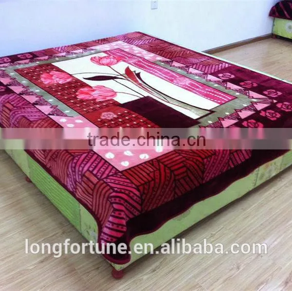 China Suppliers Quilt Blankets Rebel Wholesale 100% Polyester Knitted Cuddly Bear Blanket photo-2