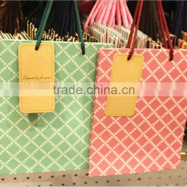 2016 Customized Boutique White Paper Bags Wedding Gift Bags Good Looking photo-3