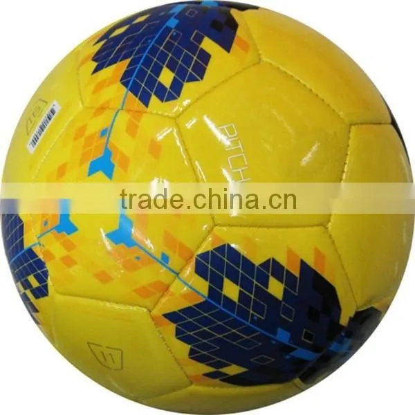 Customized PU/PVC/TPU Soccer Ball/football photo-5