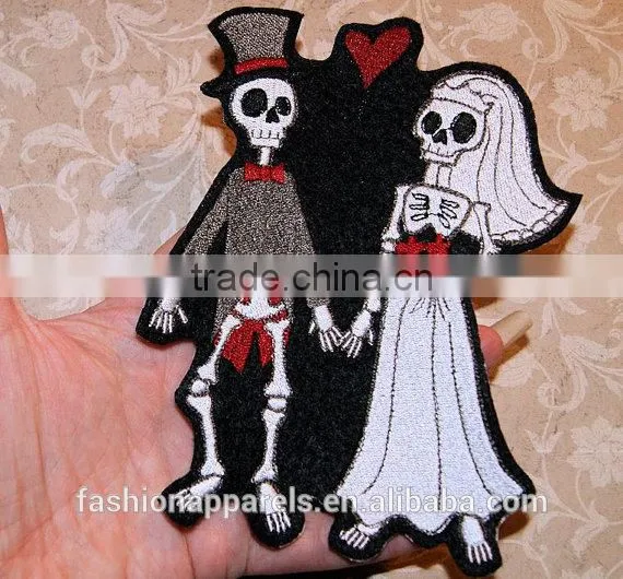 Custom High Quality Embroidered Creative Skulls Couples Patch for Clothes Embroidery Patch Made in China Choose Size/color photo-2