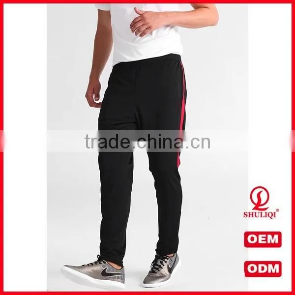 Guangzhou Shuliqi Plain Fitted Tracksuit Custom 100 Cotton Gym Sport Tracksuits for Men in Red photo-4