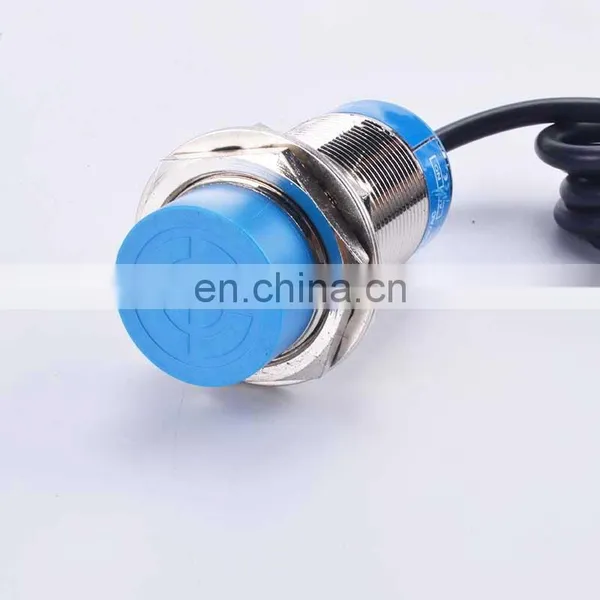 M30 Capacitive Proximity Switch 2 Wire Detect Distance 15mm Capacitive Sensor 90-250VAC Sales Promotion photo-2