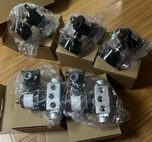 Kaneko Solenoid Valve 3 Way M00DU SERIES M00U-8-A12PG-01-TF photo-2