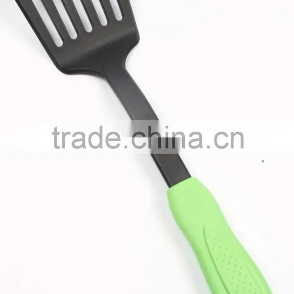 Export Oriented Manufacturer High Quality Nylon Utensil / Plastic Kitchenware photo-3