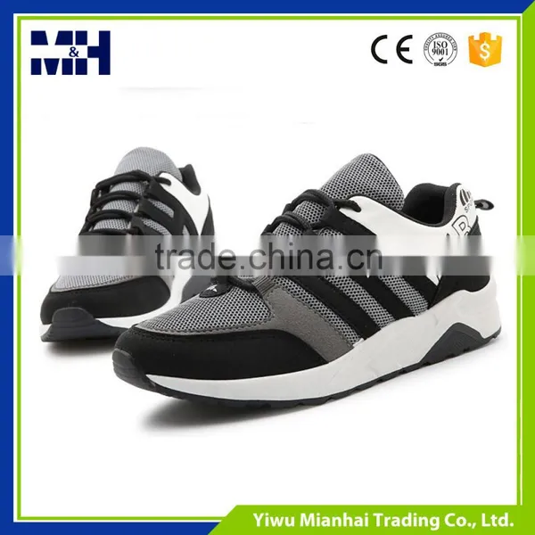 Wholesale in China #39-#44 Mesh Fabric Sports Running Shoes for Men photo-3