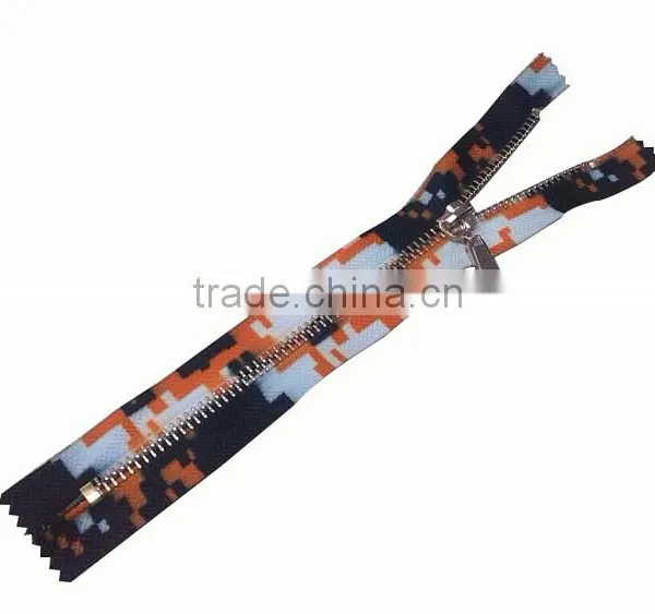 5# Custom Size Printing Design Auto Lock Close End Zipper for Man's Coat photo-3