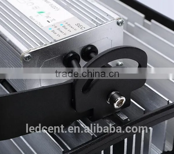5 Years Warranty Tennis Court Led Flood Light 200w Waterproof IP67 Quality Choice photo-5