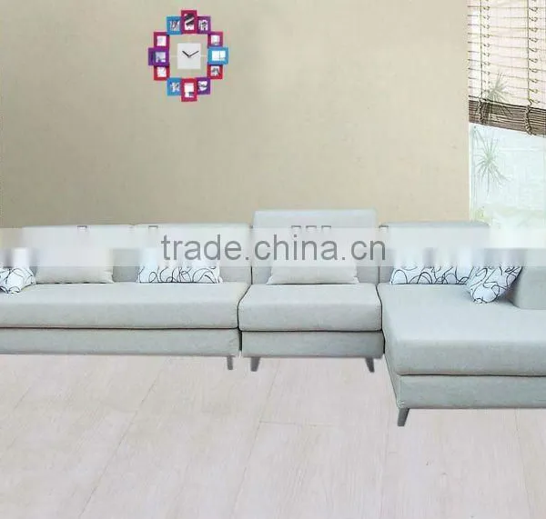 Fashion Wall Clock With 12 Photo Frames 2015 photo-3