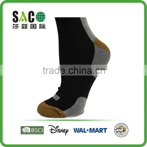 Fashion Custom Free Jacquard Knee High Sports Socks photo-5