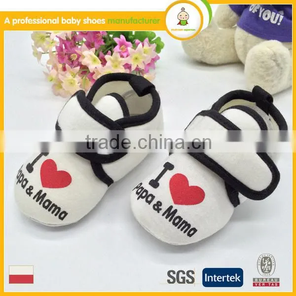 Manufacturer in Ningbo New Style Arrival Wholesale Winter Soft Baby Shoes Sell Well in Japan