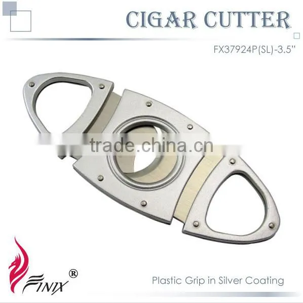 Colorful Coating Oval Shaped Cigar Cutters photo-3