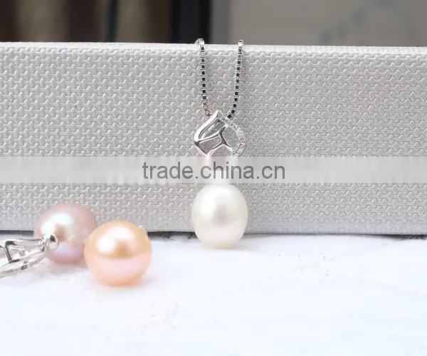 925 Silver Pearl Pendant and Earring