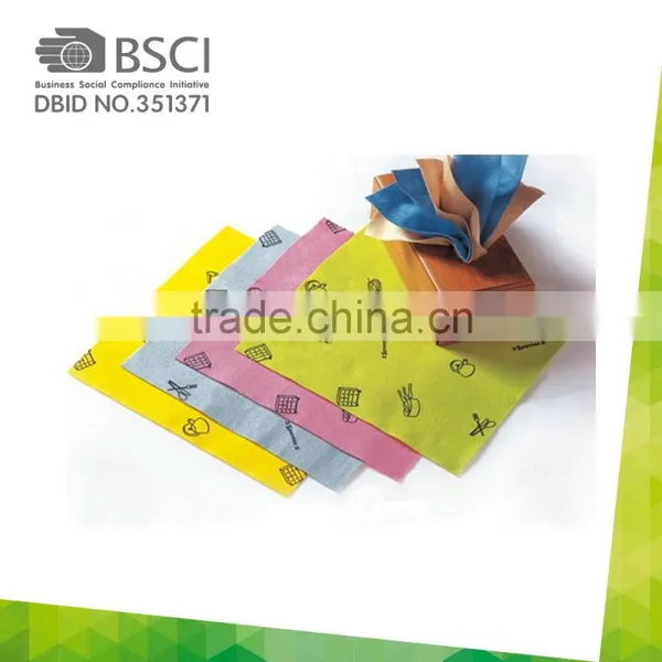 China Supplier 13 Year Factory Produce and Wholesale Eco-friendly High Quality Customized Printed Dry & Wet Cleaning Wipes photo-2