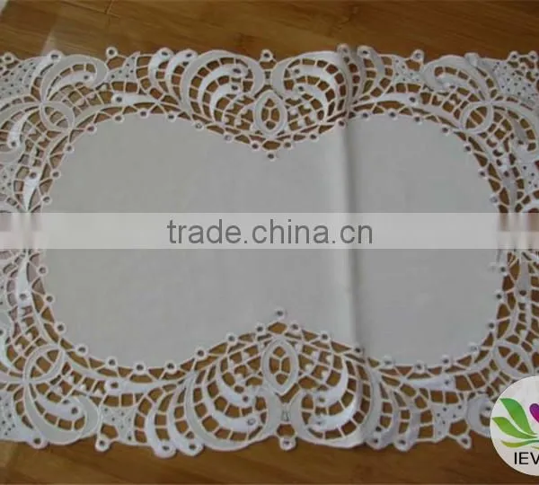 Best Quality Cotton Tablecloth Hand Made Tablecloth Eyelet Embroidery Design Tablecloth Restaurant Tablecloth photo-3
