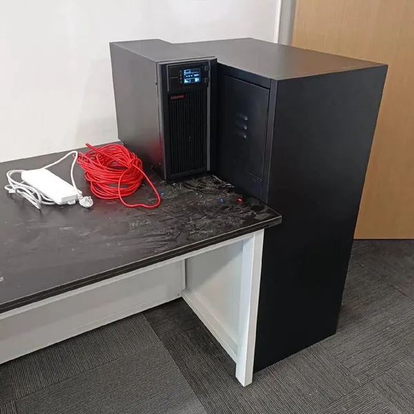 Eaton Price Ups ex T700 - Tower Type Voltage Stabilizer for Server Room, Uninterruptible Power Supply photo-2