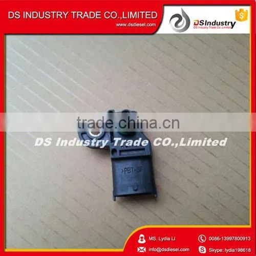 Cars Spare Parts 028100420 Oil Pressure Sensor photo-2